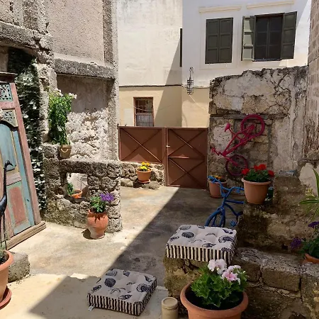 Butterfly Rhodes Old Town House Tatil Evi Rhodes City