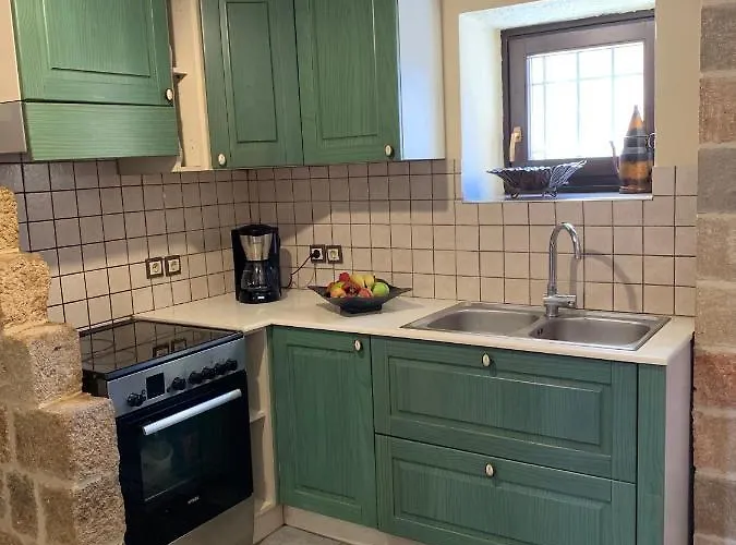 Butterfly Rhodes Old Town House Tatil Evi