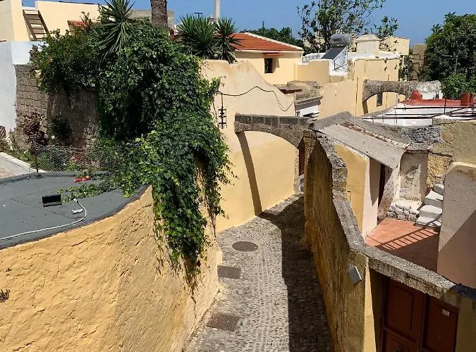 Butterfly Rhodes Old Town House Tatil Evi Rhodes City