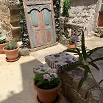 Butterfly Rhodes Old Town House Сasa de vacaciones *